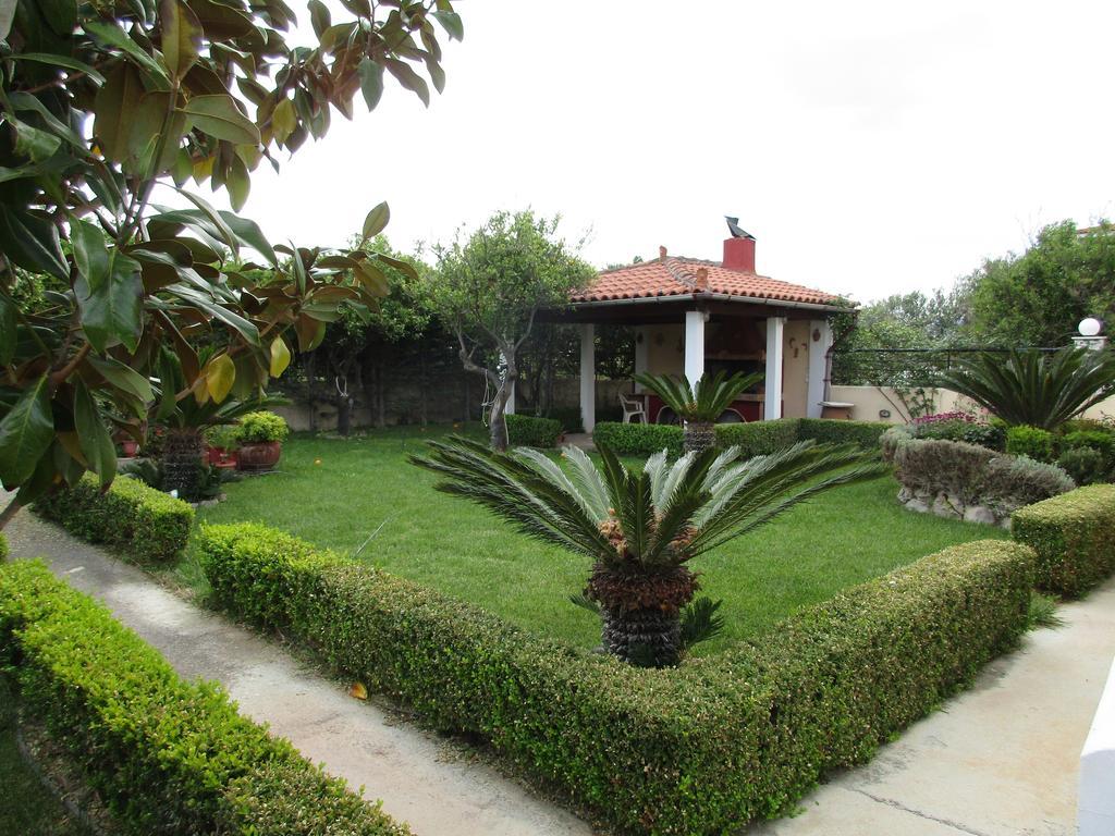 Dimitris Corinthian Villa 沃拉哈蒂 外观 照片